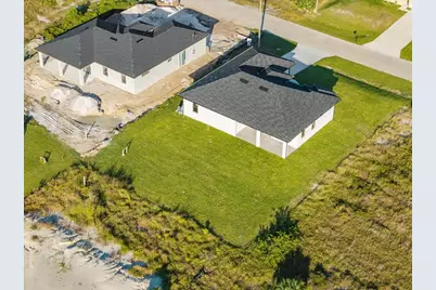 1024 Halby Avenue, Lehigh Acres, FL 33974 - Photo 37