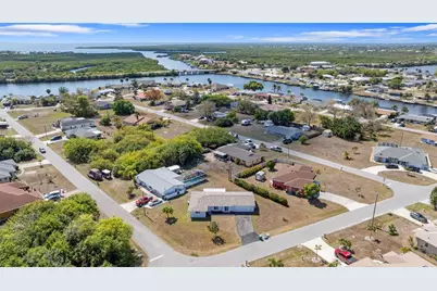 441 Greenwich Avenue NW, Port Charlotte, FL 33952 - Photo 13