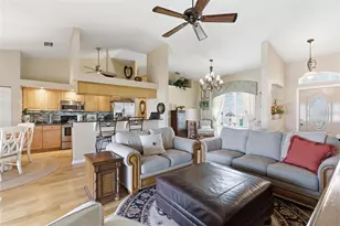 1318 Penguin Ct, Punta Gorda, FL 33950 - Photo 9