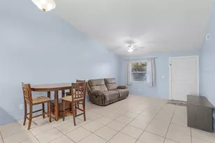 928-930 SW 37th Ln, Cape Coral, FL 33914 - Photo 19