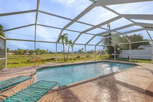 928-930 SW 37th Ln, Cape Coral, FL 33914 - Photo 29