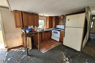 3457 Gainsboro Rd, Port Charlotte, FL 33953 - Photo 3