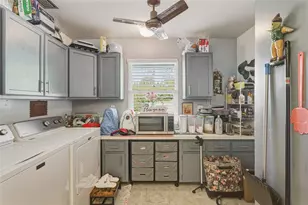 643 Blue Ln NW, Port Charlotte, FL 33952 - Photo 11