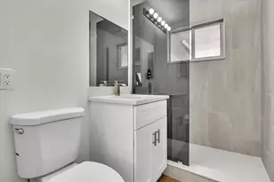 422 W Grace Street W, Punta Gorda, FL 33950 - Photo 17