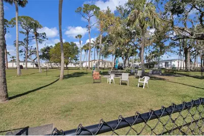 1000 Kings Highway #18, Punta Gorda, FL 33980 - Photo 41