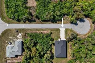 107 Bebb Ct, Rotonda West, FL 33947 - Photo 29