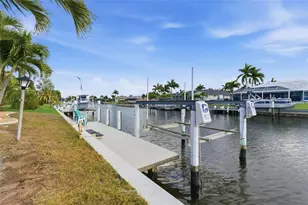 825 Via Formia, Punta Gorda, FL 33950 - Photo 3