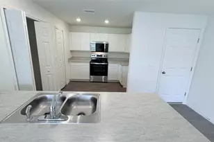 43 Pine Crest Ln, Palm Coast, FL 32164 - Photo 3