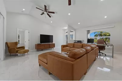 9310 Rosebud Circle, Port Charlotte, FL 33981 - Photo 17