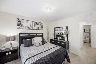 1318 Amnesty Dr, North Port, FL 34288 - Photo 33