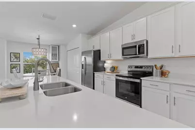 14221 Heritage Landing Boulevard #2025, Punta Gorda, FL 33955 - Photo 21