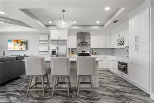 1425 Park Beach Cir, Punta Gorda, FL 33950 - Photo 7