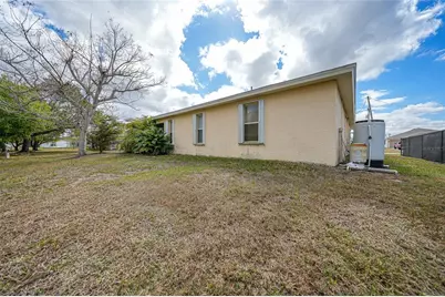 2117 NE 40th Street, Cape Coral, FL 33909 - Photo 27