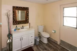 783 Spring Lake Blvd NW, Port Charlotte, FL 33952 - Photo 27