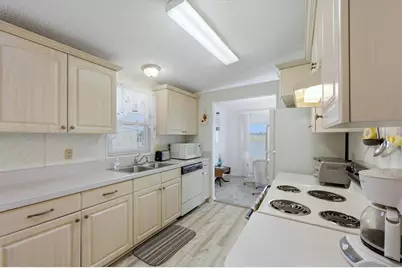 6085 Shearwater Drive, Englewood, FL 34224 - Photo 9