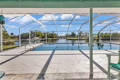 137 Bedford Drive NE, Port Charlotte, FL 33952 - Photo 29