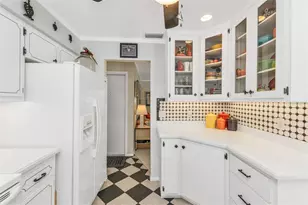 137 Bedford Dr NE, Port Charlotte, FL 33952 - Photo 17