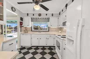 137 Bedford Dr NE, Port Charlotte, FL 33952 - Photo 19