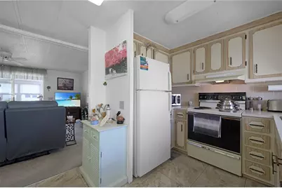 2100 Kings Highway #406, Port Charlotte, FL 33980 - Photo 15