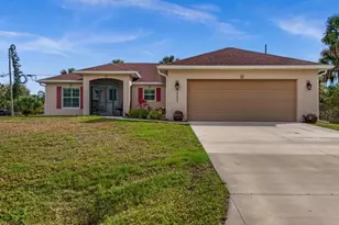 18597 Lake Worth Blvd, Port Charlotte, FL 33948 - Photo 1