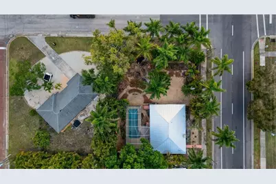 521 W Olympia Avenue, Punta Gorda, FL 33950 - Photo 39