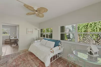 521 W Olympia Avenue, Punta Gorda, FL 33950 - Photo 25
