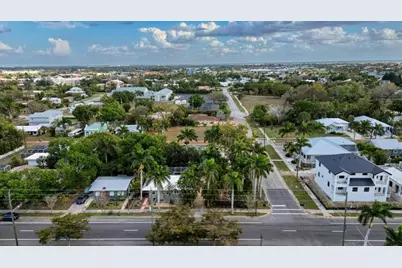 521 W Olympia Avenue, Punta Gorda, FL 33950 - Photo 1