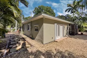 521 W Olympia Ave, Punta Gorda, FL 33950 - Photo 41