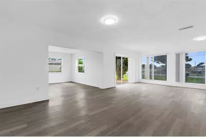 21530 Glendale Avenue, Port Charlotte, FL 33952 - Photo 11