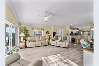 1091 Live Oak #214, Port Charlotte, FL 33948 - Photo 7