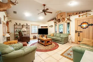 2827 SE Creekwood Terrace, Arcadia, FL 34266 - Photo 17