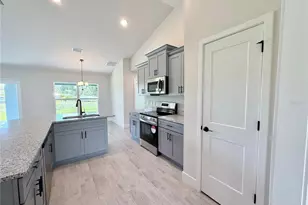 10443 Sunbury Dr, Port Charlotte, FL 33981 - Photo 11