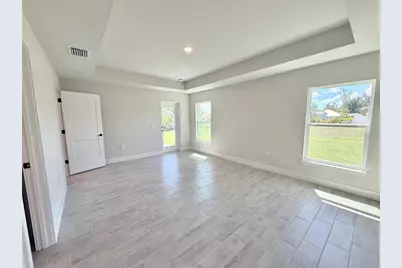 10443 Sunbury Drive, Port Charlotte, FL 33981 - Photo 7