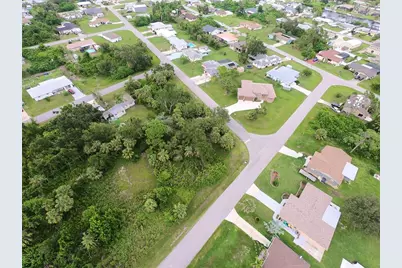 506 Fairview Avenue NW, Port Charlotte, FL 33952 - Photo 3