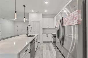 2315 Mistleto Ln, North Port, FL 34286 - Photo 9