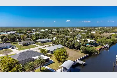 18654 Kerrville Circle, Port Charlotte, FL 33948 - Photo 39