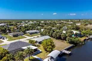 18654 Kerrville Cir, Port Charlotte, FL 33948 - Photo 39