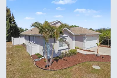 314 Baytree Drive, Rotonda West, FL 33947 - Photo 3