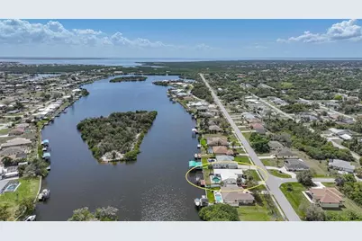 3158 Lake View Boulevard, Port Charlotte, FL 33948 - Photo 3