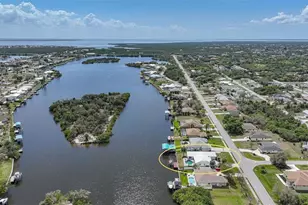 3158 Lake View Blvd, Port Charlotte, FL 33948 - Photo 3