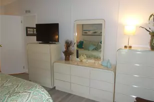 6811 Anapa Ct, North Port, FL 34287 - Photo 15