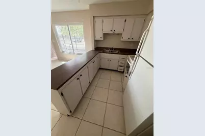 21150 Gertrude Avenue #H6, Port Charlotte, FL 33952 - Photo 5