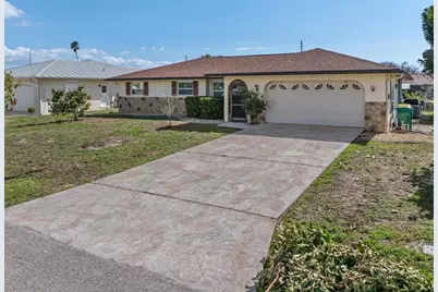 109 Peckham Street SE, Port Charlotte, FL 33952 - Photo 43