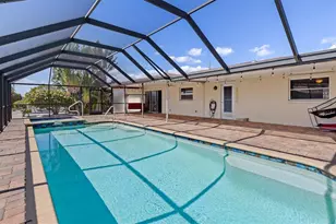 109 Peckham St SE, Port Charlotte, FL 33952 - Photo 5