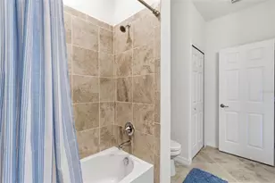 20333 Lagente Cir, Venice, FL 34293 - Photo 25