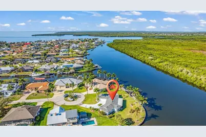 138 Colonial Street SW, Port Charlotte, FL 33952 - Photo 1