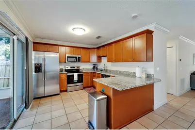 7610 Leon Avenue, Temple Terrace, FL 33637 - Photo 11