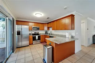 7610 Leon Ave, Temple Terrace, FL 33637 - Photo 11