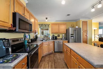 1000 Kings Highway #373, Port Charlotte, FL 33980 - Photo 11