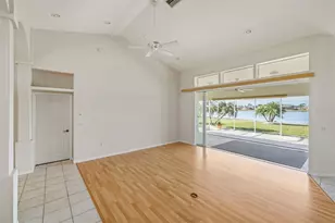 12942 SW Kingsway Cir, Lake Suzy, FL 34269 - Photo 7